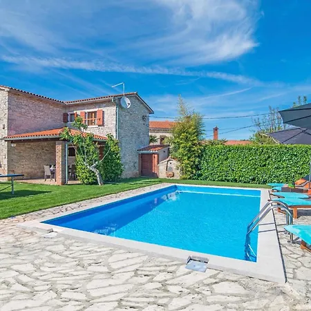 Petric Dom wakacyjny